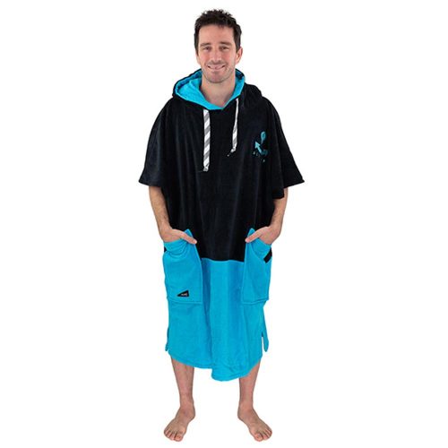 ALL-IN-PONCHO-Black-Turquoise